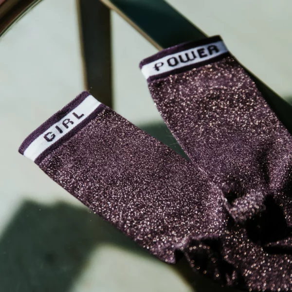 chaussettes-josette-girl-power-couleur-violet-selection-de-l-appartement-moeme-boutique-en-ligne-et-physique-concept-store-sur-rdv-a-metz